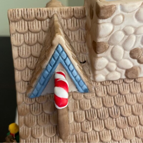 PartyLite Santa's Workshop Ceramic TeaLight Candle House Christmas Village Elves - Picture 5 of 11